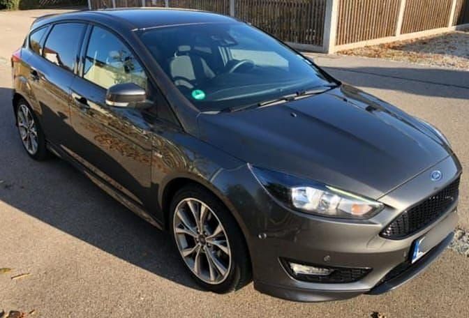 Gebraucht Ford Focus ST-Line 182 PS (133 kW) 2018 Grau Limousine