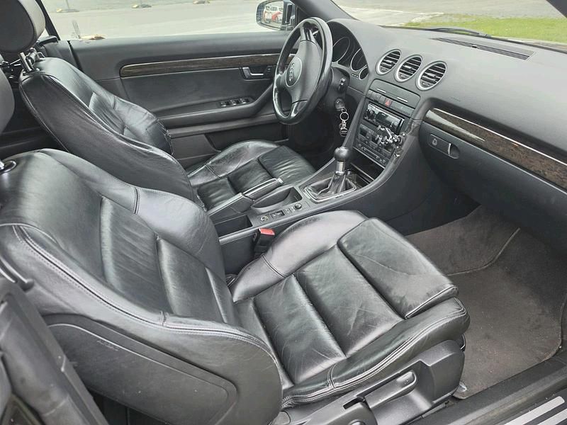 Gebraucht Audi A4 Cabriolet 163 PS (119 kW) 2004 Schwarz Cabrio