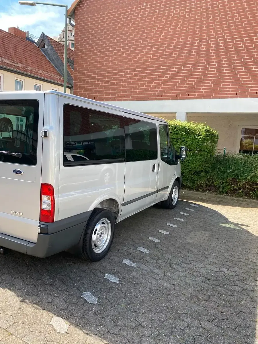 Używany Ford Transit 116 KM (85 kW) 2011 Srebrny SUV