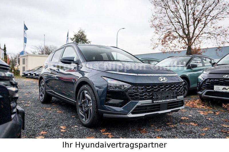 Grau Neu 2024 Hyundai Bayon Prime SUV | 25.985 € (Teuer) - Bild 1/4