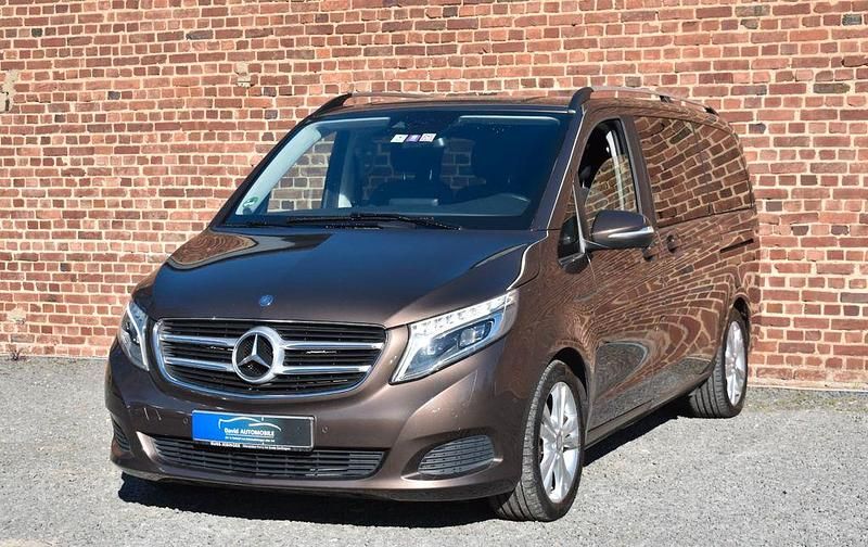 Gebraucht Mercedes V250 190 PS (139 kW) 2015 Braun Van / Kleinbus