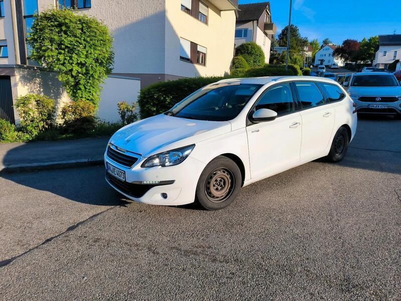 Weiß Gebraucht 2015 Peugeot 308 Kombi | 5.500 € - Bild 1/4