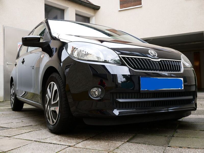 Schwarz Gebraucht 2012 Skoda Citigo Ambition Kleinwagen | 4.700 € (Superpreis) - Bild 1/4