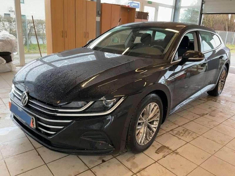 Gebraucht VW Arteon 167 PS (122 kW) 2022 Deep black Kombi