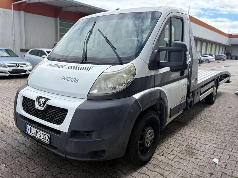 Weiß Gebraucht 2013 Peugeot Boxer Van | 8.900 € - Bild 1/4