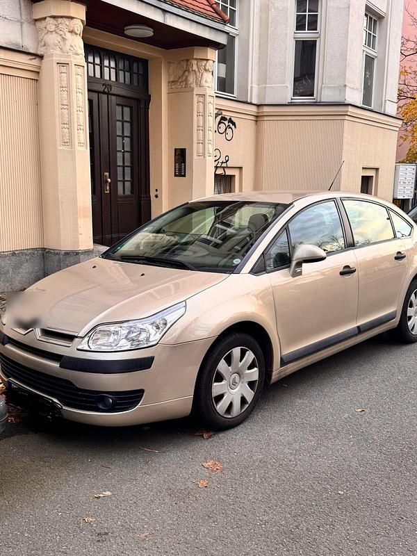 Second-hand Citroën C4 Comfort 109 CP (80 kW) 2005 Bej Berlinǎ