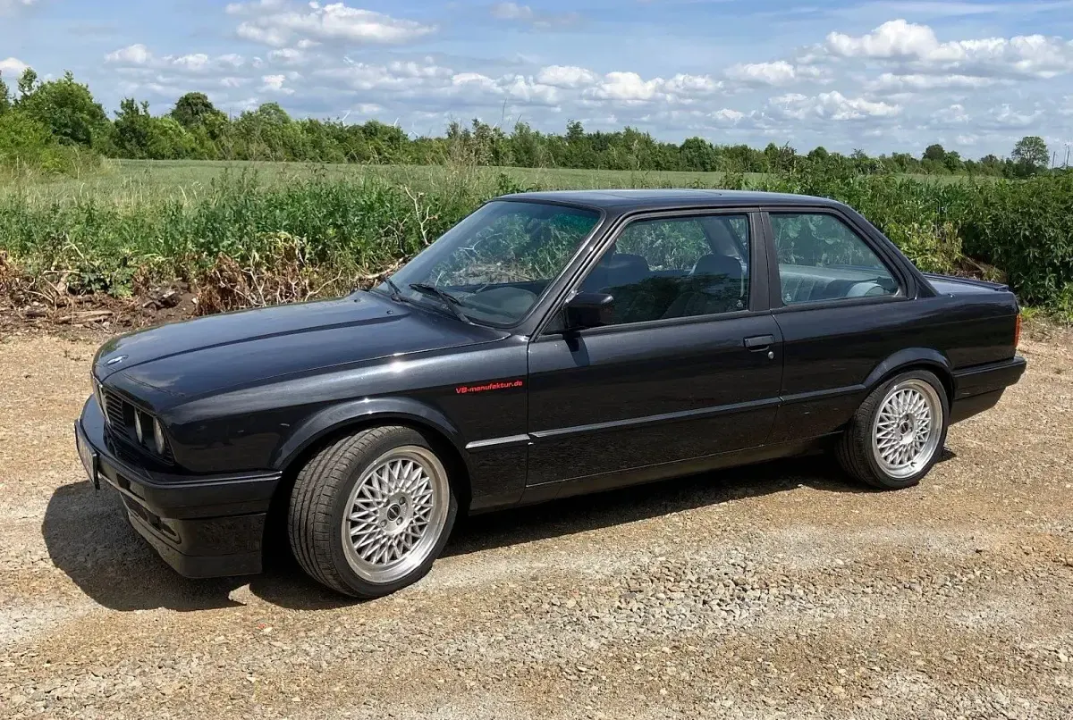 Gebraucht BMW 325 286 PS (210 kW) 1991 Schwarz Coupé