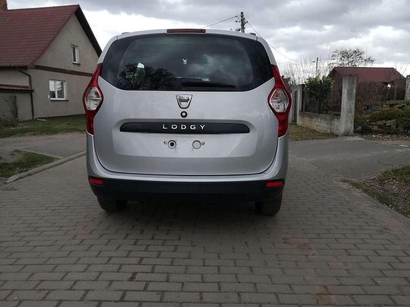 Gebraucht Dacia Lodgy Lauréate 83 PS (61 kW) 2014 Silber Van / Kleinbus