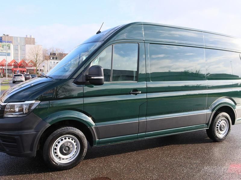 Gebraucht VW Crafter 102 PS (75 kW) 2021 Grün / ontariogrün Van