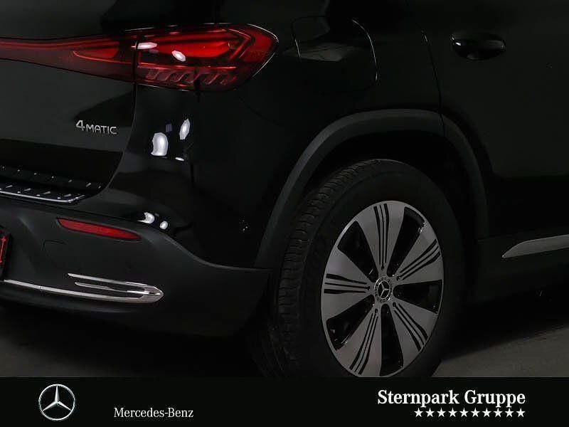 Gebraucht Mercedes EQA300 Progressive 167 kW (228 PS) 2024 Lack kosmosschwarz SUV