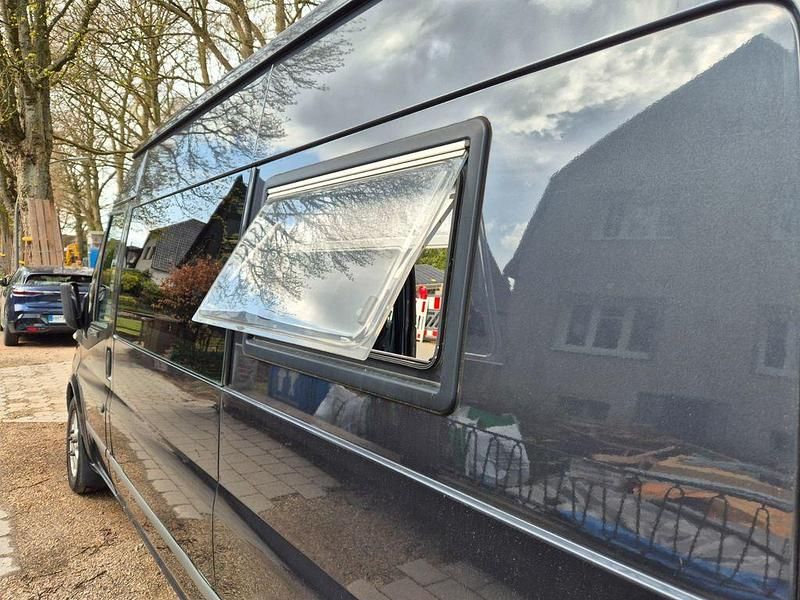 Second-hand Ford Transit 140 CP (102 kW) 2010 Gri Monovolum