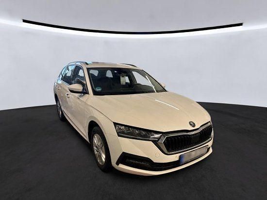 Gebraucht Skoda Octavia First Edition 150 PS (110 kW) 2021 Weiß Kombi