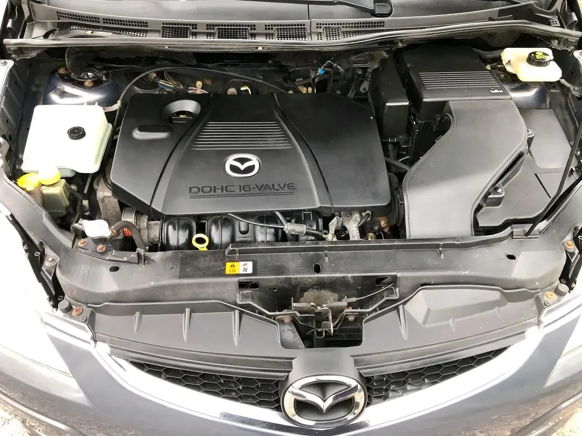 Gebraucht Mazda 5 115 PS (84 kW) 2011 Grau Van / Kleinbus