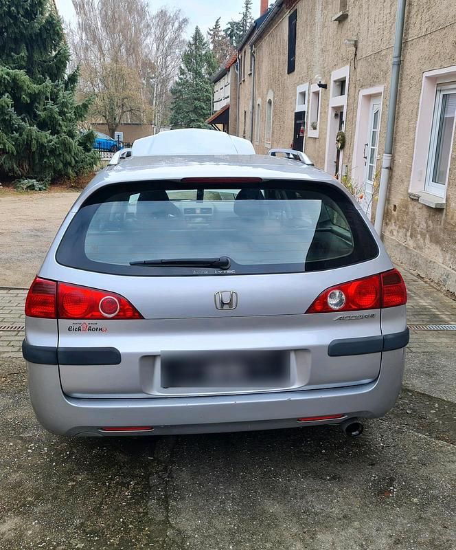 Gebraucht Honda Accord 150 PS (110 kW) 2005 Grau Kombi