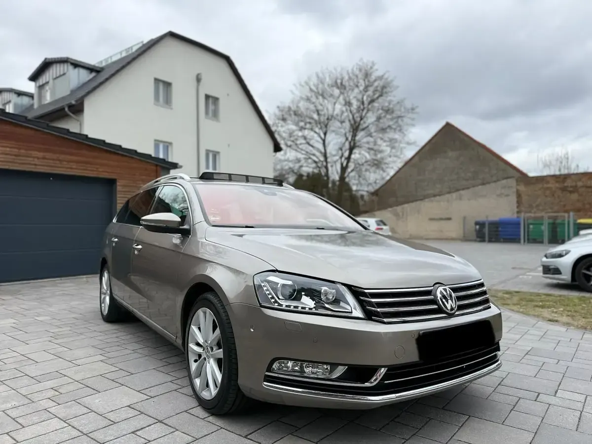 Gebraucht VW Passat Exclusive 177 PS (130 kW) 2012 Kombi