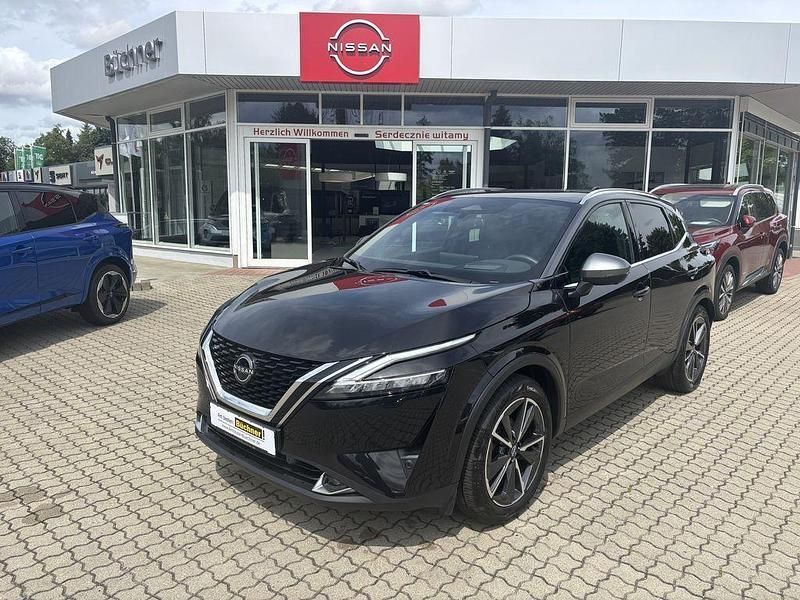 Schwarz Gebraucht 2023 Nissan Qashqai Tekna+ SUV | 34.990 € (Teuer) - Bild 1/4