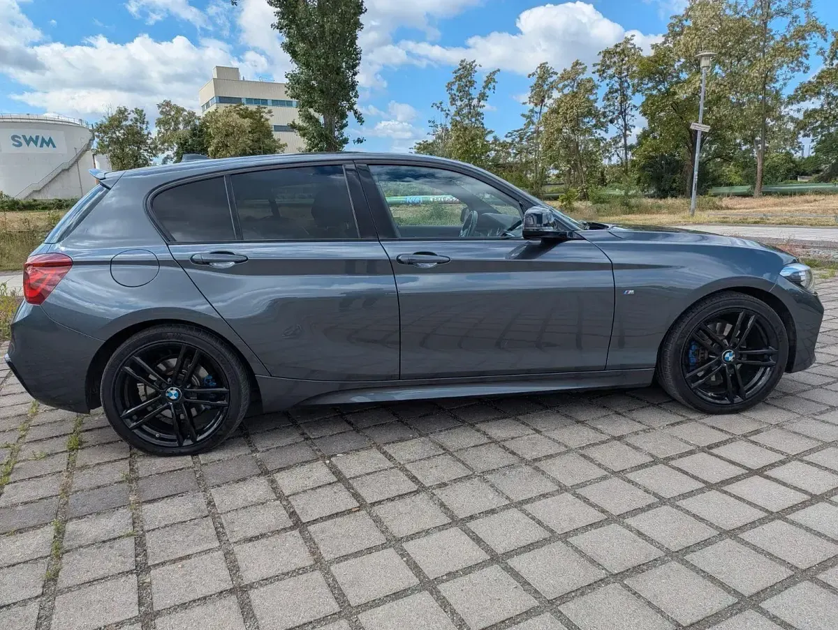 Gebraucht BMW 125 Shadowline 224 PS (164 kW) 2019 Grau Limousine