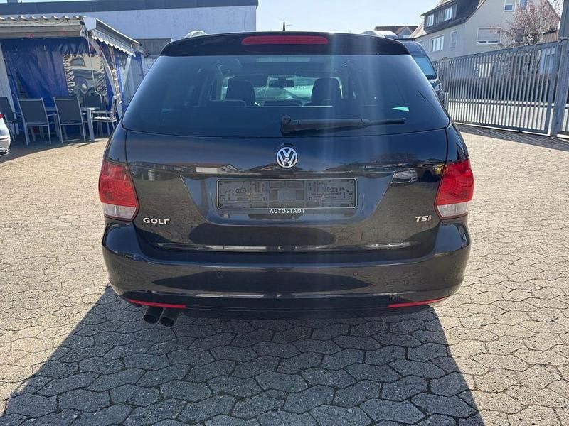 Gebraucht VW Golf VI Match 122 PS (89 kW) 2012 Schwarz Kleinwagen