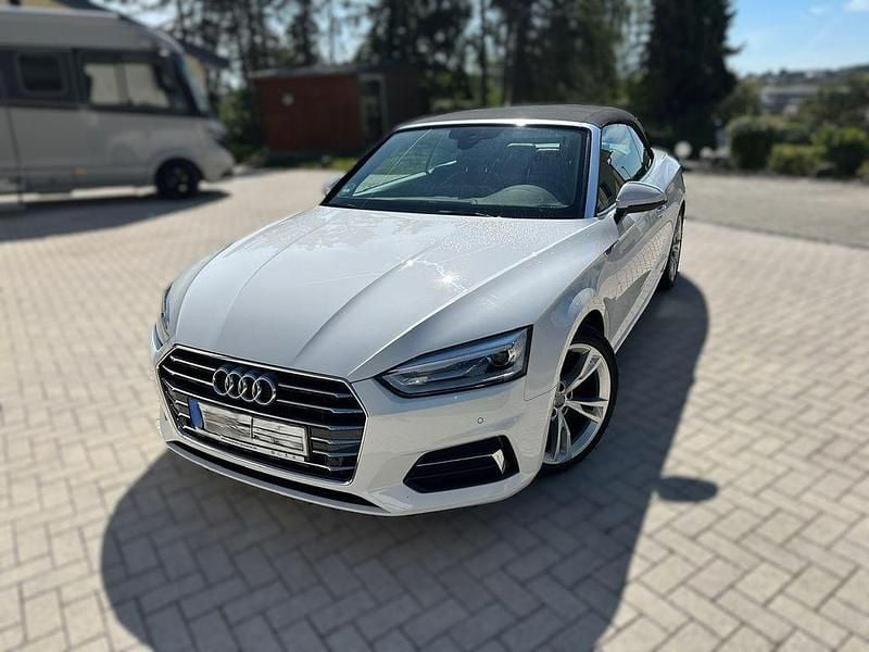 Weiß Gebraucht 2019 Audi A5 Cabriolet Sport Cabrio | 28.400 € (Superpreis) - Bild 1/4
