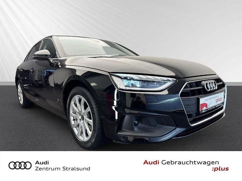 Gebraucht Audi A4 204 PS (150 kW) 2022 Brillantschwarz Limousine