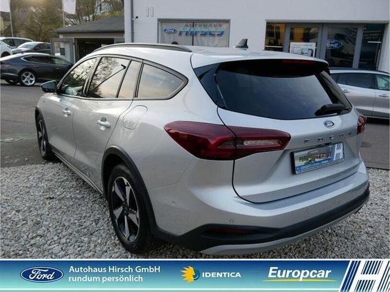 Second-hand Ford Focus Active 155 CP (114 kW) 2024 Argintiu Break