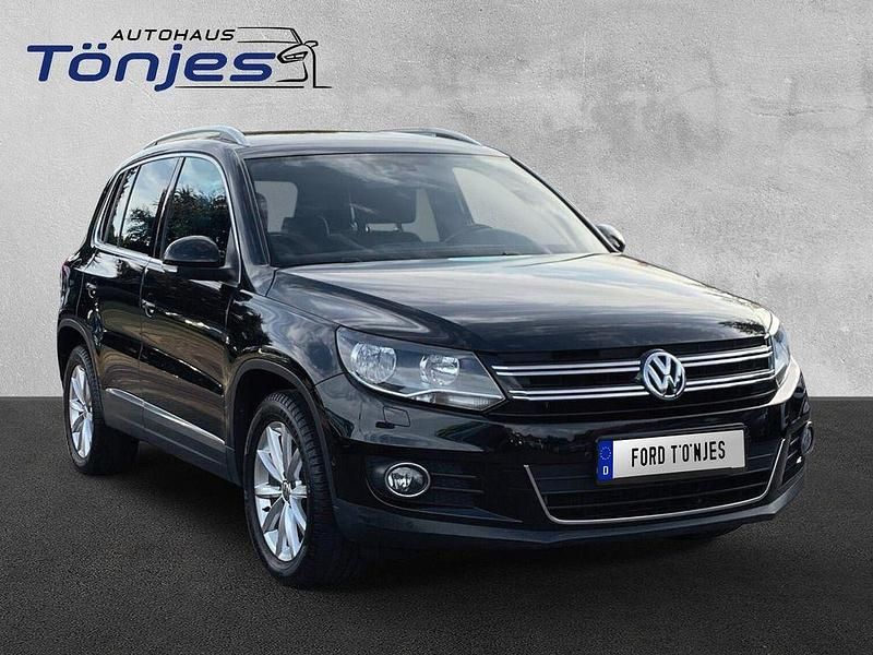 Schwarz Gebraucht 2015 VW Tiguan LOUNGE SUV | 14.980 € (Etwas zu teuer) - Bild 1/4