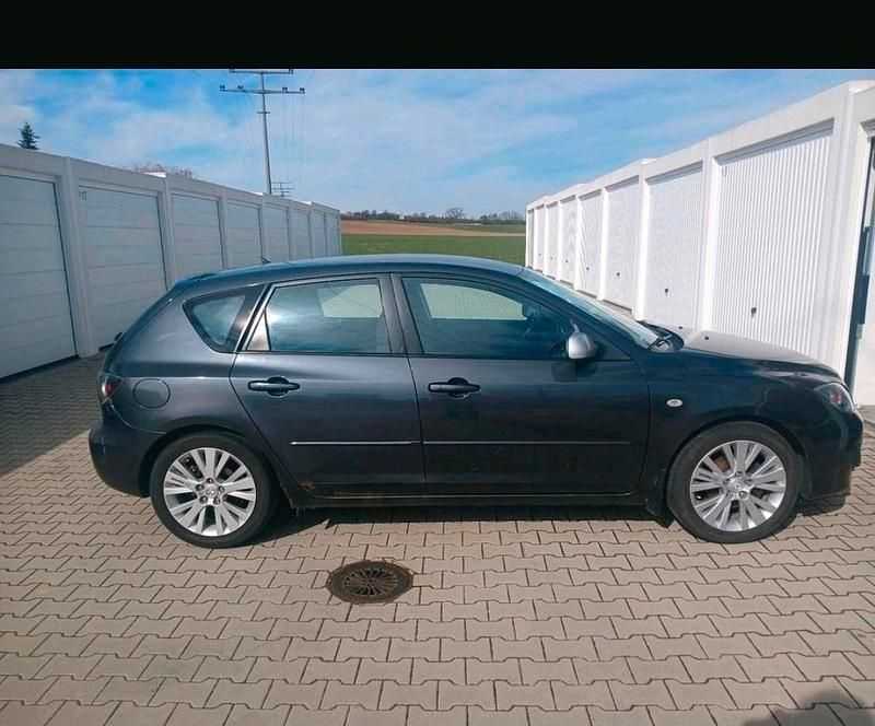 Gebraucht Mazda 3 101 PS (74 kW) 2007 Grau Kleinwagen