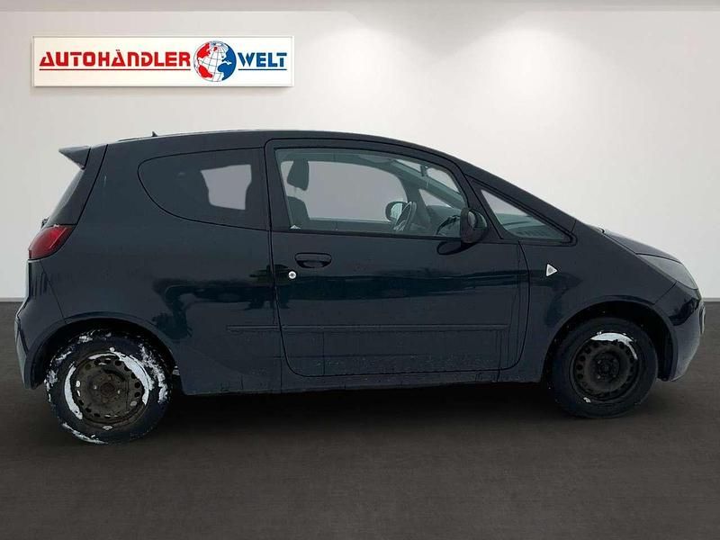 Gebraucht Mitsubishi Colt Motion 95 PS (69 kW) 2008 Schwarz Limousine