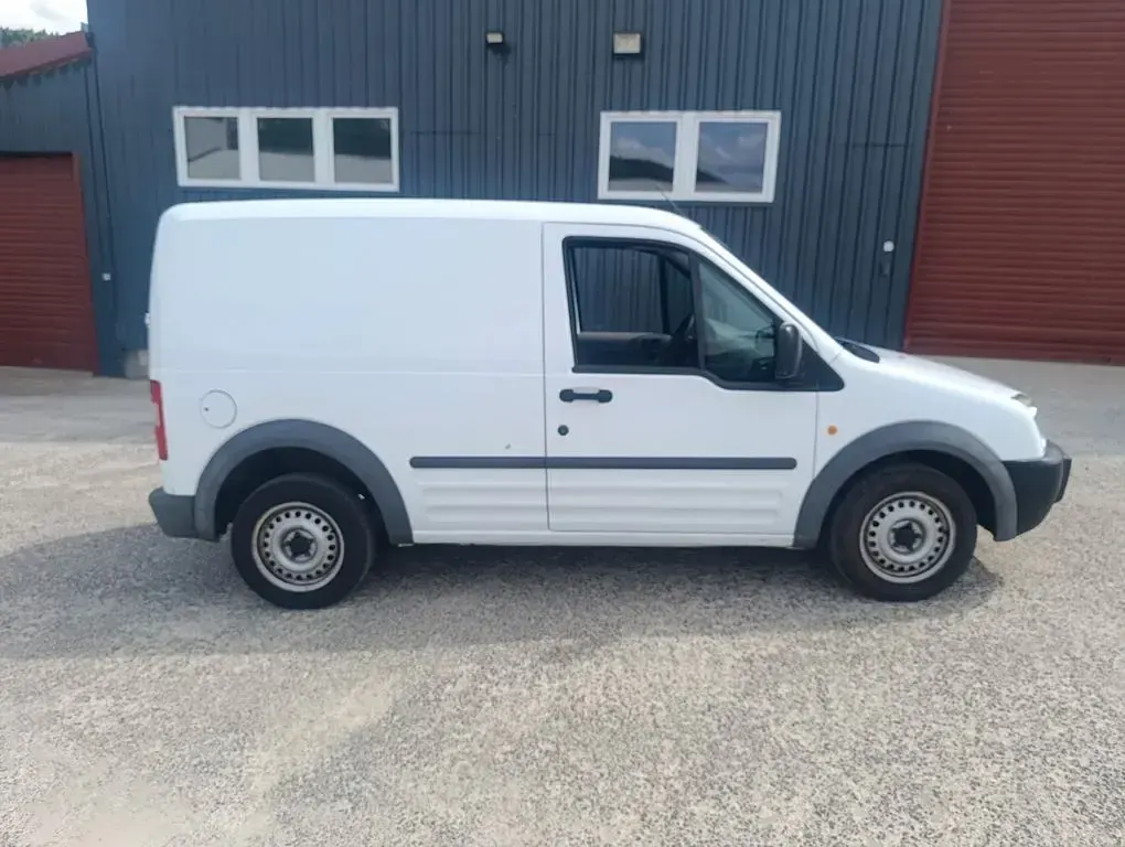 Gebraucht Ford Transit Connect 90 PS (66 kW) 2008 Weiß Van / Kleinbus