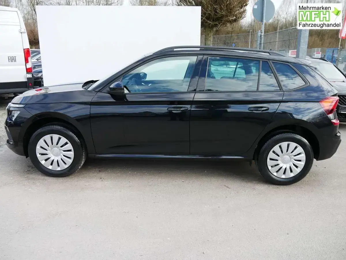 Neu Skoda Kamiq Selection 116 PS (85 kW) 2026 Blackmagic perleffekt SUV