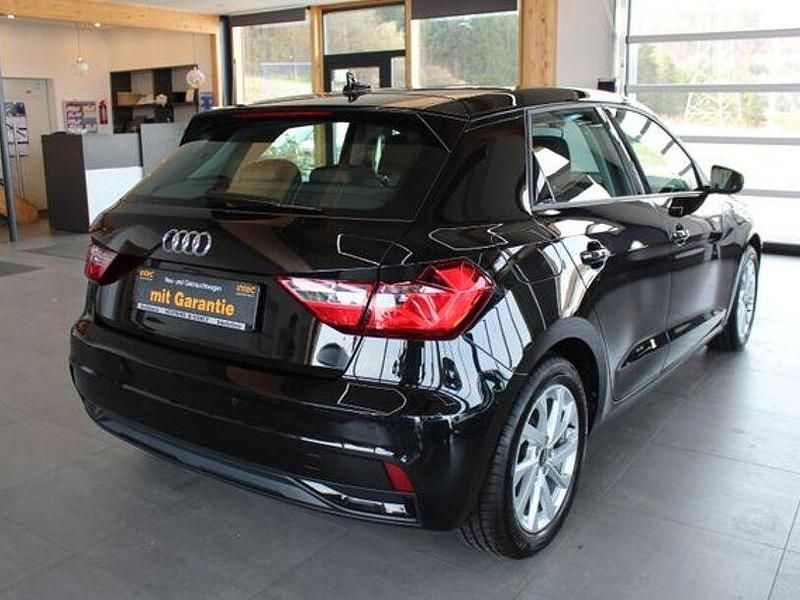 Gebraucht Audi A1 Sportback Advanced 110 PS (80 kW) 2023 Schwarz Kleinwagen