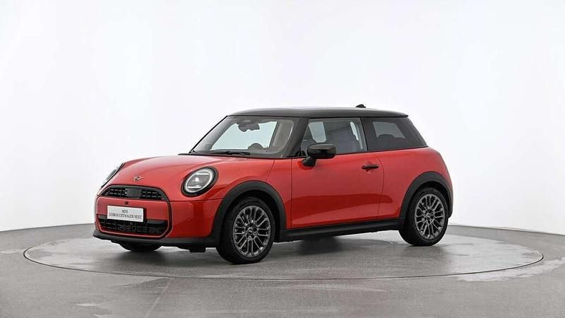 Używany Mini Cooper Classic 156 KM (114 kW) 2024 Czerwony Hatchback