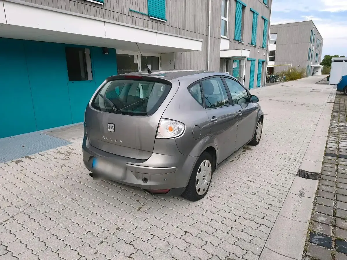 Gebraucht Seat Altea 140 PS (102 kW) 2005 Grau Van / Kleinbus