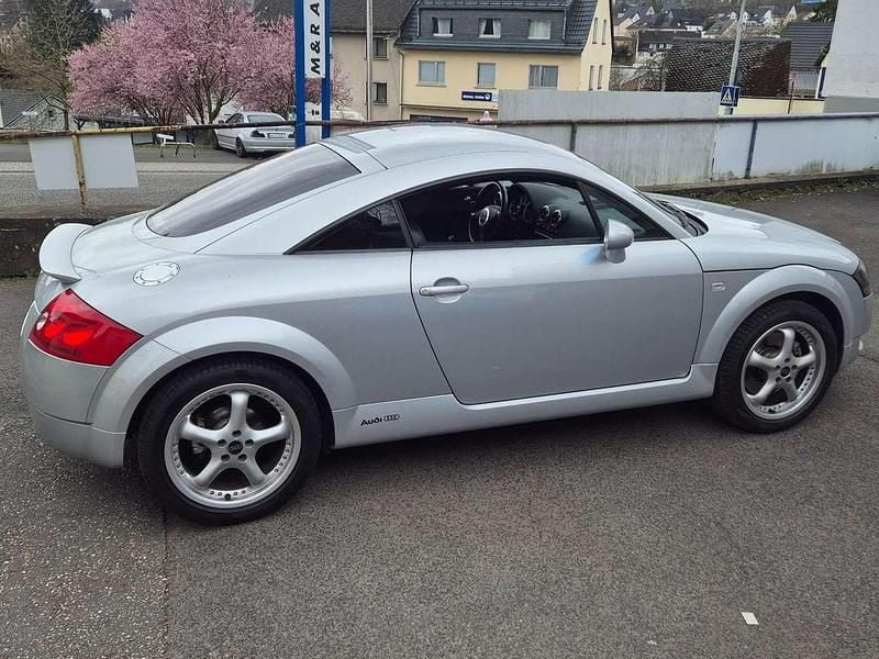 Gebraucht Audi TT 179 PS (131 kW) 2001 Silber Coupé