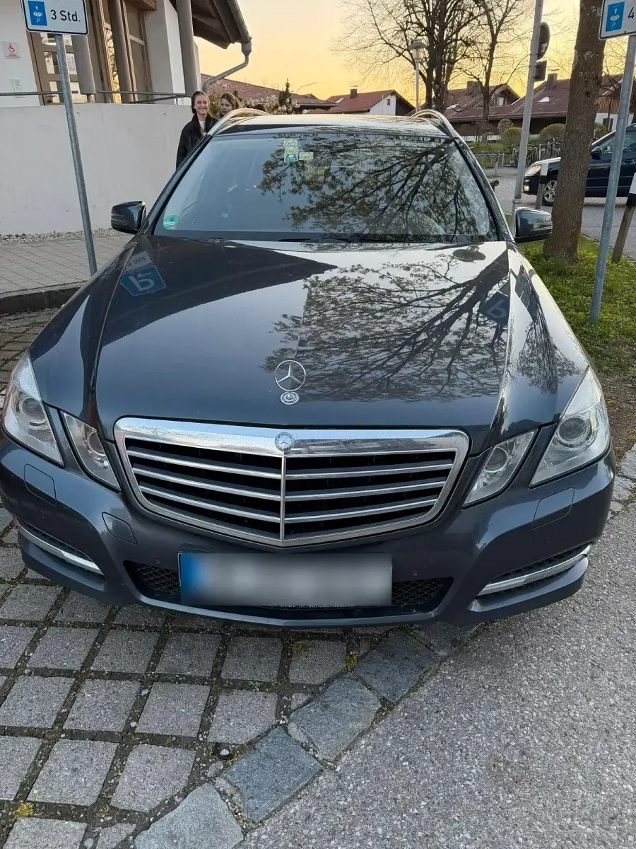 Gebraucht Mercedes 250 204 PS (150 kW) 2010 Grau Kombi