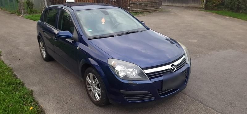 Blau Gebraucht 2007 Opel Astra Kleinwagen | 1.200 € (Superpreis) - Bild 1/4