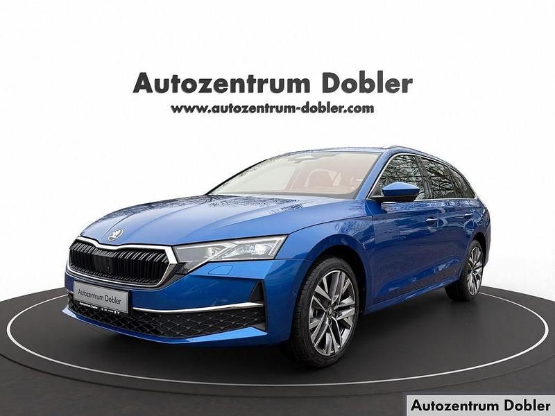 Neu Skoda Octavia 150 PS (110 kW) 2025 Raceblau metallic Kombi