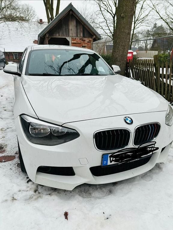 Gebraucht BMW 120 Sport Line 184 PS (135 kW) 2012 Weiß Kleinwagen