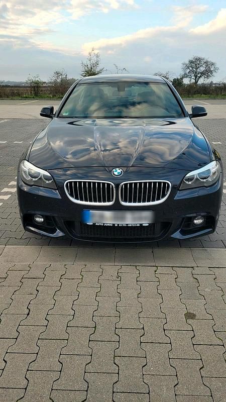 Andere farben Gebraucht 2014 BMW 530 M Sport Limousine | 15.500 € (Fairer Preis) - Bild 1/4