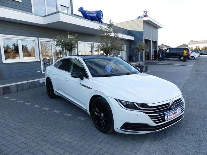 Gebraucht VW Arteon Elegance 150 PS (110 kW) 2018 Weiß Kleinwagen