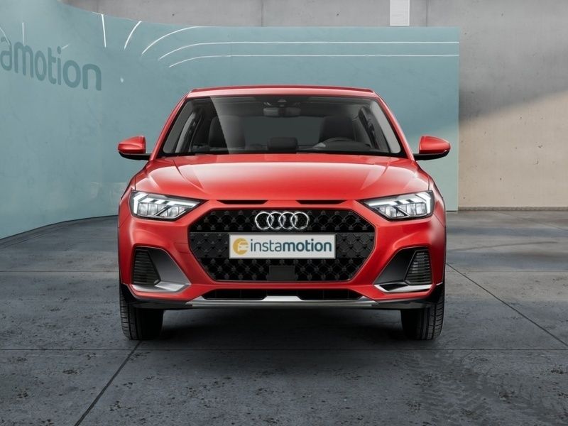 Gebraucht Audi A1 Sport 95 PS (69 kW) 2024 Rot Kleinwagen