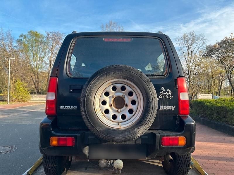 Gebraucht Suzuki Jimny 82 PS (60 kW) 2001 Schwarz SUV