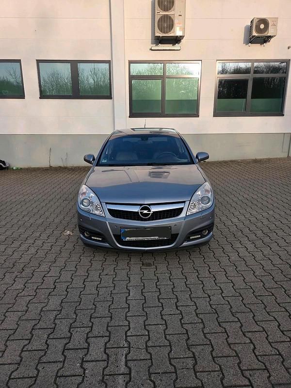 Gebraucht Opel Vectra 155 PS (114 kW) 2006 Grau Limousine
