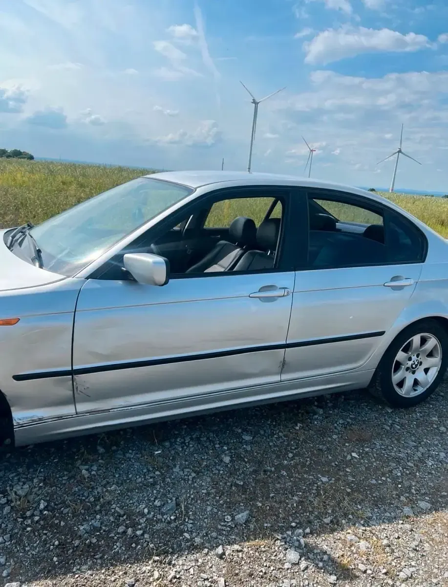 Gebraucht BMW 320 Basis 150 PS (110 kW) 2003 Limousine