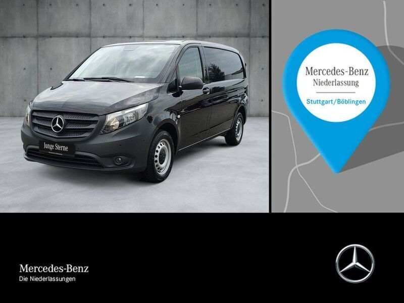Schwarz Gebraucht 2021 Mercedes Vito Van / Kleinbus | 26.168 € (Fairer Preis) - Bild 1/4