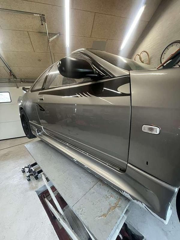 Silber Gebraucht 1997 Nissan Skyline GT Coupé | 37.500 € - Bild 1/4