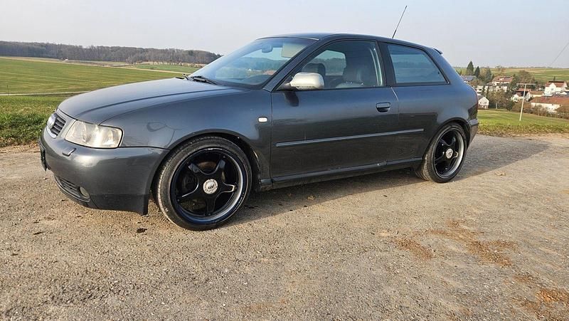 Gebraucht Audi A3 130 PS (95 kW) 2002 Kleinwagen
