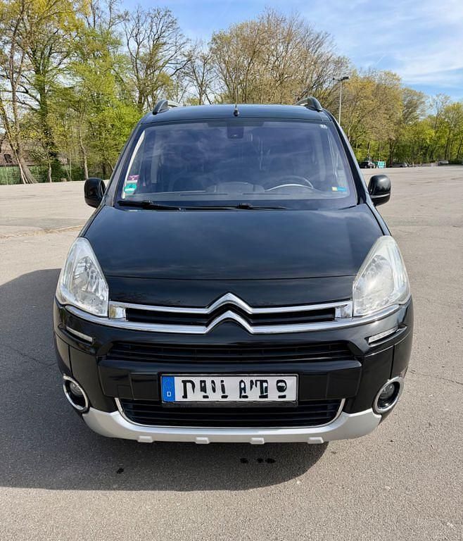 Gebraucht Citroën Berlingo 92 PS (67 kW) 2015 Schwarz Van / Kleinbus