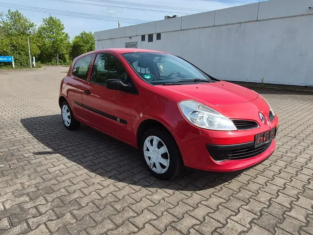 Gebraucht Renault Clio II 75 PS (55 kW) 2007 Rot Limousine