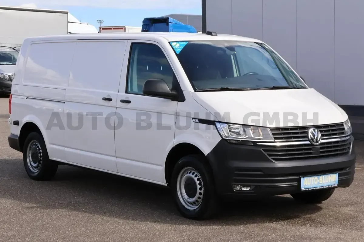 Używany VW Transporter 150 KM (110 kW) 2021 Biały Van